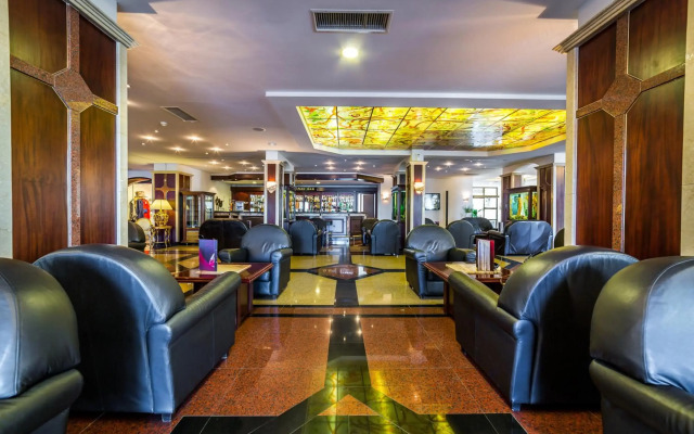 Helena VIP Villas and Suites