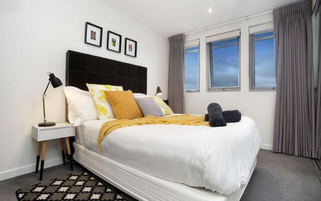 Essendon Sub-Penthouse on Napier