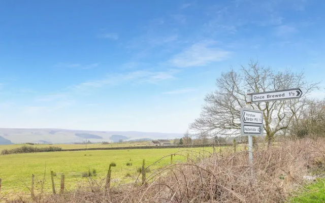 Hill House Hideaway - North East Escapes