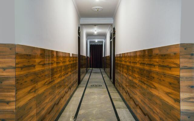 OYO 13772 hotel krishna