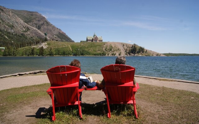 Stardust Inn and Chalets