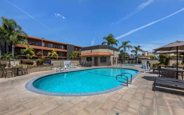 Best Western Plus Stovall's Inn