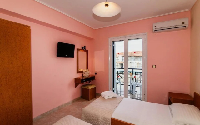 Hotel Aura