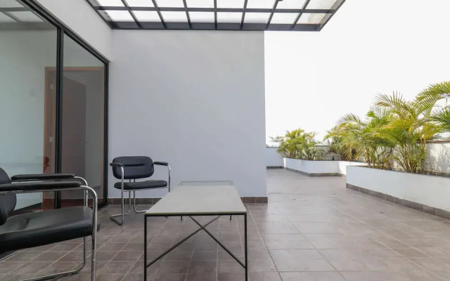 w Radiant 2BR w Modern Terrace in Miraflores