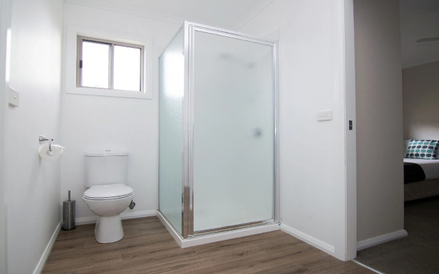 Ashleigh Court Motor Inn