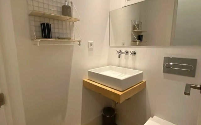 The Balconies I Apartment With Three Balconies in Malasana