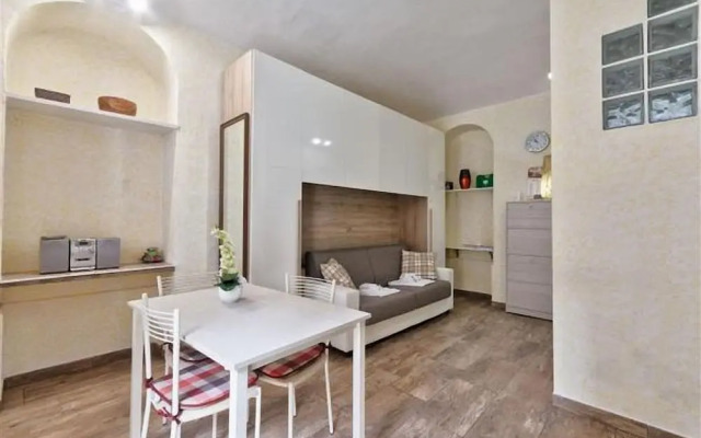 Aurora Cozy Studio