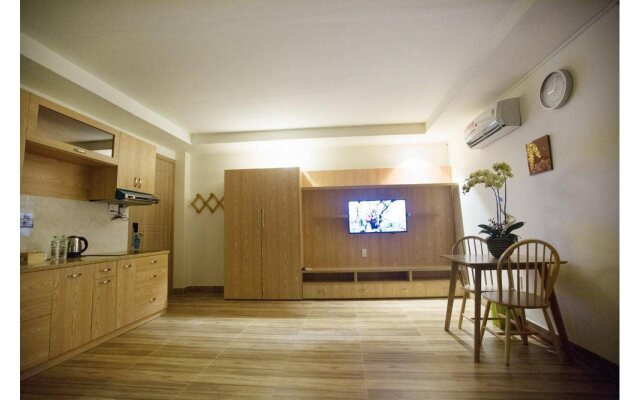 Thuy Sakura Hotel & Serviced Apartment
