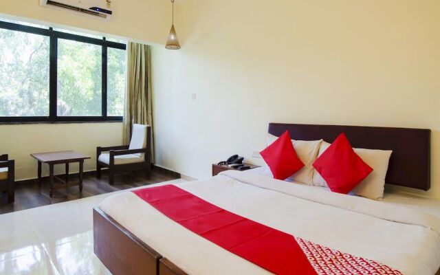 OYO Flagship 36881 Hotel Lion's Den