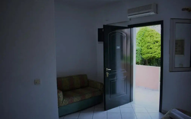 Oula maisonettes