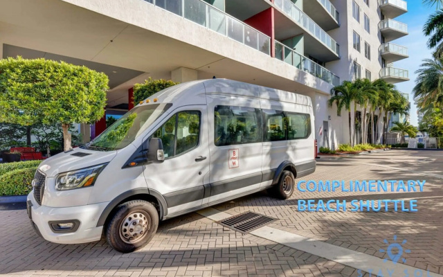 Spacious 2BR Condo Sleeps 6 Amazing Amenities