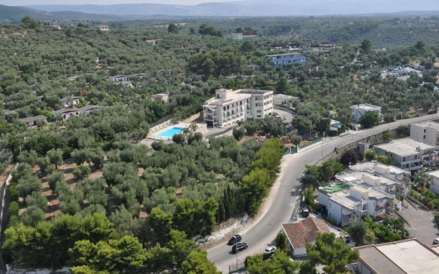 Club Touring Beach Hotel