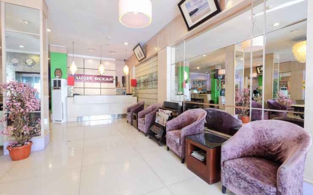 D' Bugis Ocean – Lobby – Makassar