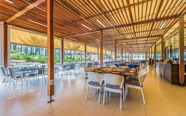 The Westin Salgados Beach Resort, Algarve