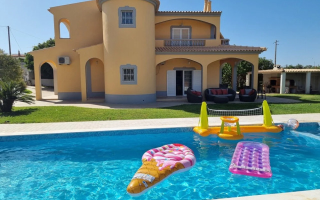 House With Private Pool 5 Minutes From the Beach - Casa Giulia