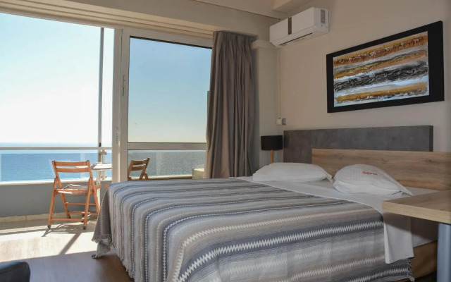 Scorpios Hotel