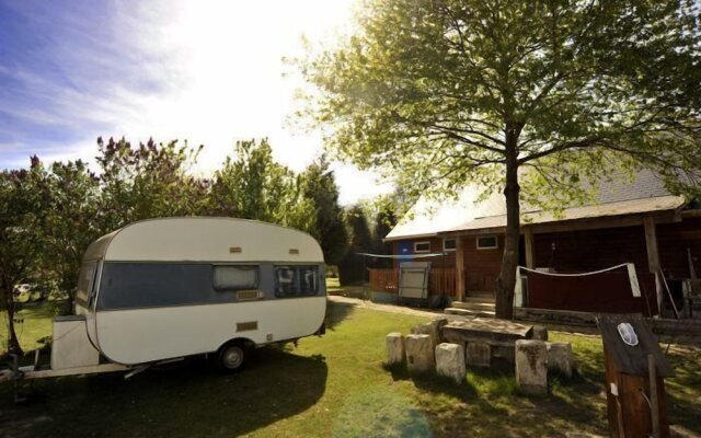 Camping de la Pointe - Caravane