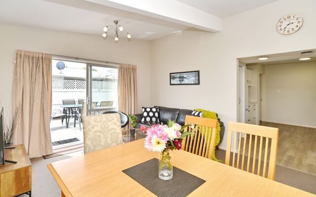 Longmuir - Christchurch Holiday Homes
