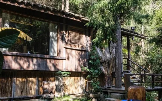 Budu Xishang Yeshe Shangu Wenquan Homestay (Tengchong Ma Yugu Wenquan Town) – Outside – Baoshan