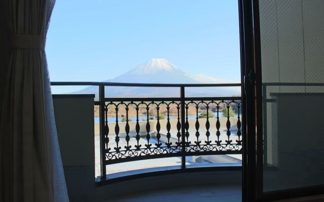 Shoji Mount Hotel