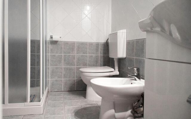 Trilocale Azzurro with small garden-TRILOCALE AZZURRO