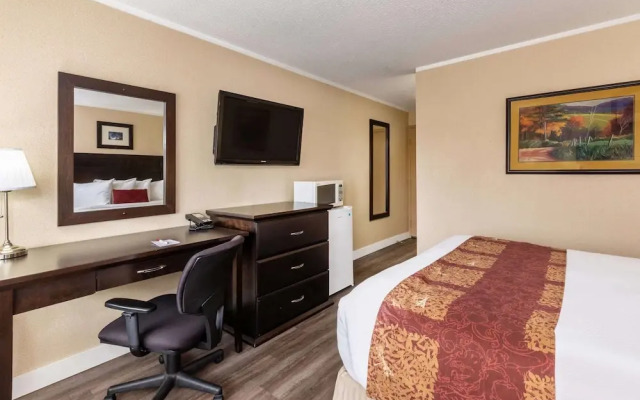 Ramada Coquitlam