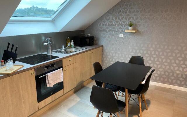 APPARTEMENT CHALEUREUX Wifi et parking gratuit