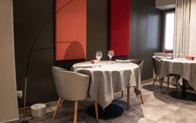 Hôtel Restaurant La Source