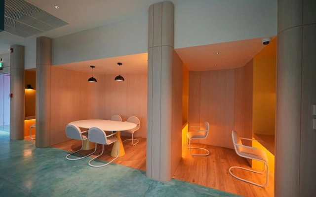 GO Hotel Sriracha at Central Si Racha