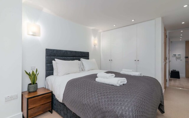 "Guestready  Stylish 2br Home In Islington"