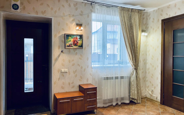 Unique Apart (Уник Апарт) Коттедж на Металлплощадке