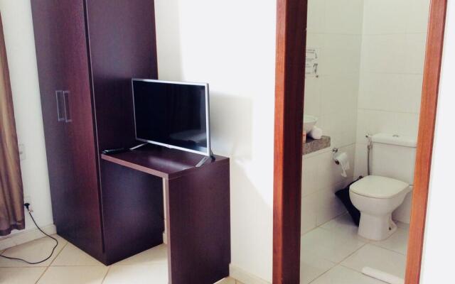 Voa Hotel Teves