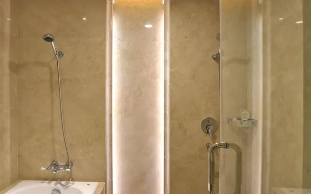 Taoyuan Jiari Jiudian