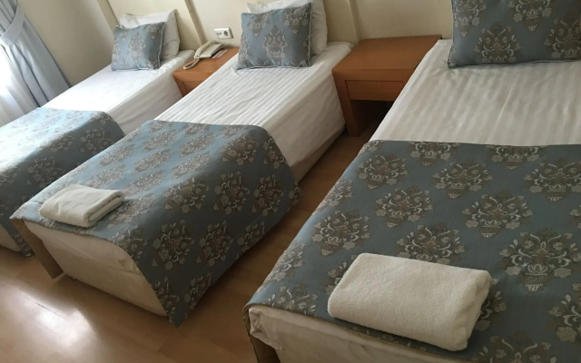 Grand Ons Hotel