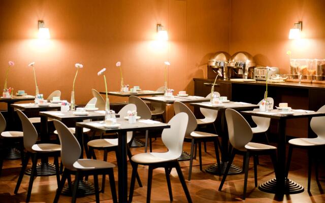 New Hotel Charlemagne