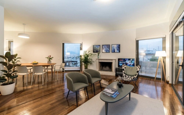 Zoia The Hill 8 Athens City Center