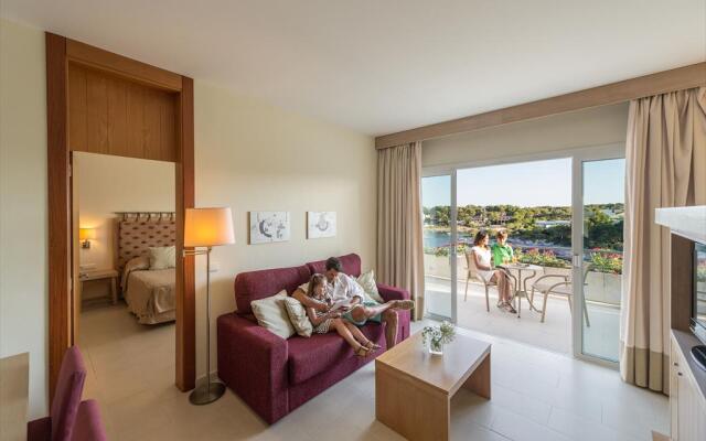 Blau Privilege Porto Petro Beach Resort & Spa