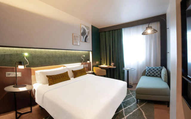 Crowne Plaza Madrid - Centre Retiro by IHG