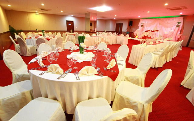 Dohera Hotel