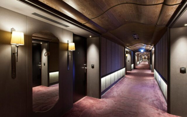 Palais de Chine Hotel