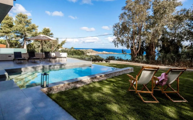 Luxury Villa Mon II Vassilikos
