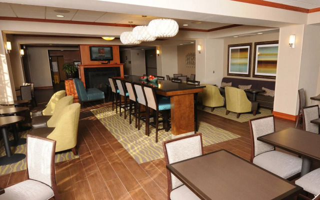 Hampton Inn Omaha West-Lakeside