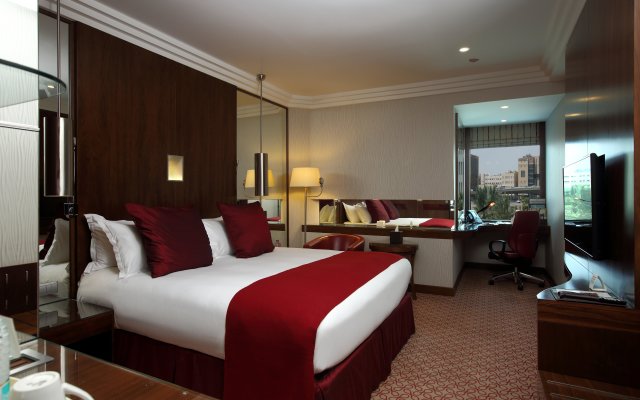 Crowne Plaza Riyadh Minhal, an IHG Hotel