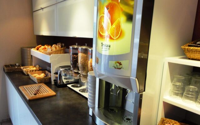 Kyriad Montpellier Sud - A709