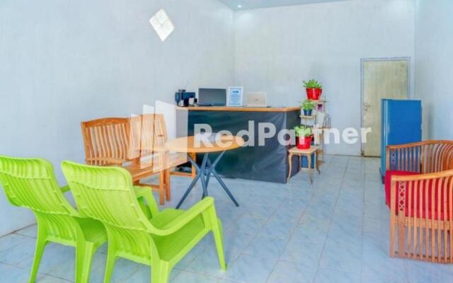 Griya Rahayu Guesthouse Redpartner Near Jatim Park 2 Batu
