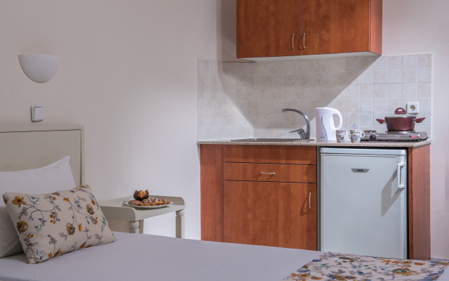 Summer Dreams Malia by Estia