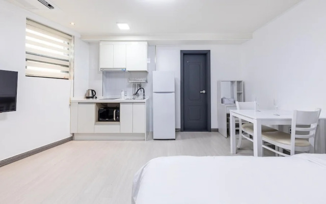 Yeosu Onueli Pension