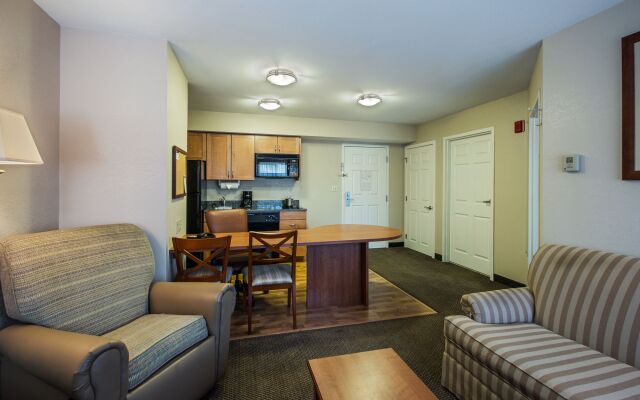 Candlewood Suites Windsor Locks Bradley Arpt by IHG