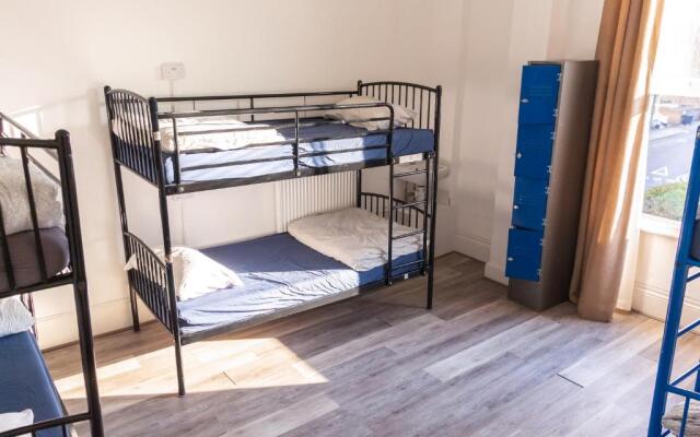 Urbany London Hostel