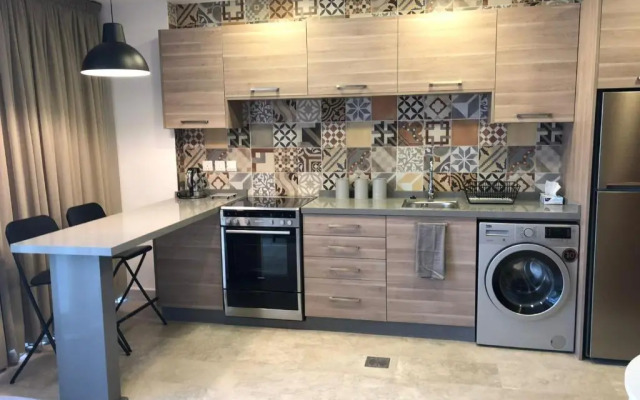 Luxury Studio - Damac Tower Amman